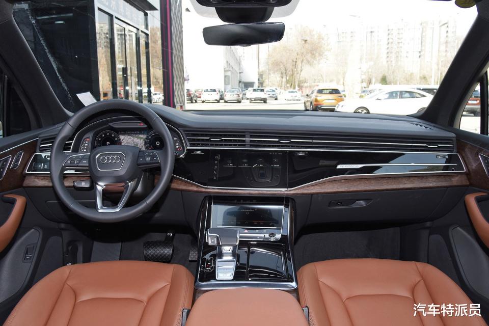 奥迪Q7|便宜10万元，2.0T的奥迪Q7值得买吗？会不会被人笑话？