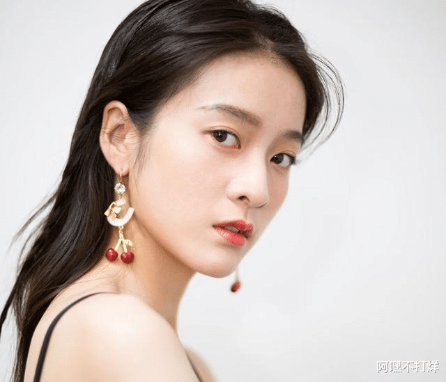 张雪迎|她意外将妹妹带进了演艺圈，如今妹妹成一线女星，而她却不温不火