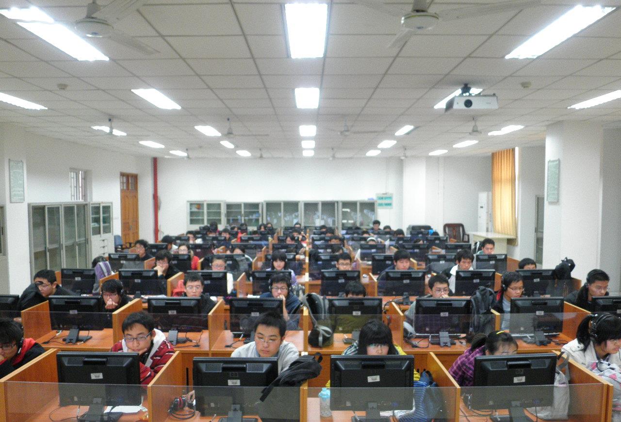 「英语四六级」大学没有考到这3个证书,只能说你没有认真读书,还可能影响毕业