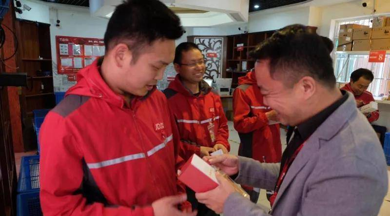 还有这种操作来这里工作还能享福利无息买房