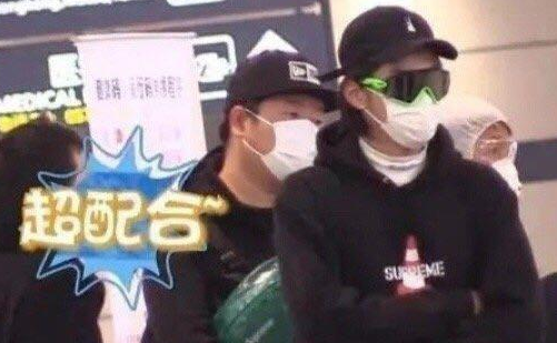 杨威@国外接连爆出娱乐圈感染病毒的消息，而国内的明星艺人却没有一个人中招