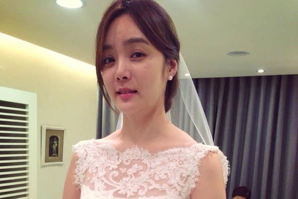 明星|一婚嫁韩国艺人，被抛弃后再嫁中国老公，如今被公婆宠成公主！
