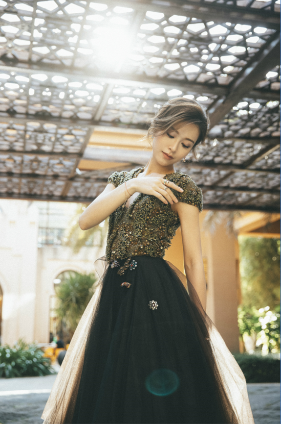 「谢霆锋」陈冠希为追她直接戒烟，谢霆锋对她一见钟情，网友：还好你都没答应！