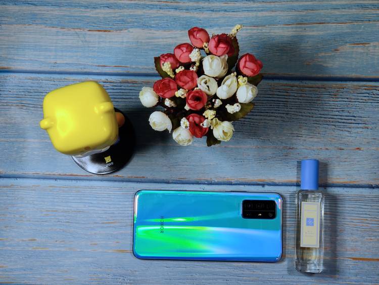 iphone12|美由“芯”生，荣耀5G的开山之作，荣耀30s上手体验