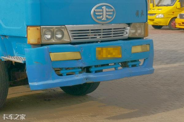 房车|这可能是最早的生活舱卡车,解放四大房车版你见过吗?