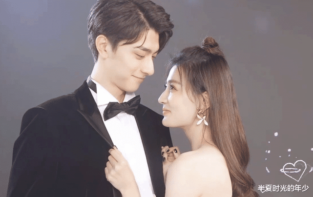 徐璐▲分手后徐璐接恋爱剧疗伤?男主是熟悉的他,看清集数,完全不够看