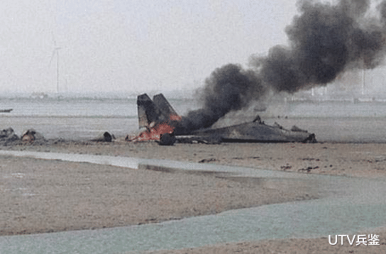 「高通骁龙」五代机中央电脑有多先进?F22两台电脑总内存600MB,苏57有2GB