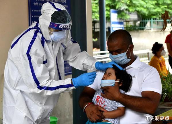 白银|黄金价格大跌,俄罗斯疫苗让投资者血亏,谨记投资贵金属有风险