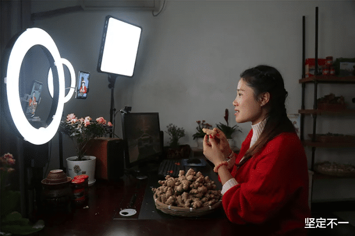 『直播带货』直播带货要出新规,44家平台被约谈下架关停服务