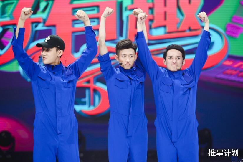 快乐大本营▲《快乐大本营》嘉宾咖位太小，又被忽视，网友：谁红跟谁玩！