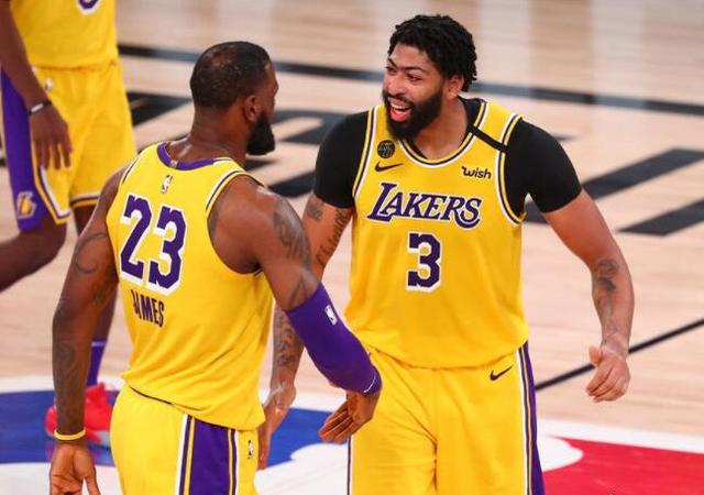 湖人队|4项联盟第一，5项联盟第二！湖人全面摊牌，三分大队好聚好散吧！