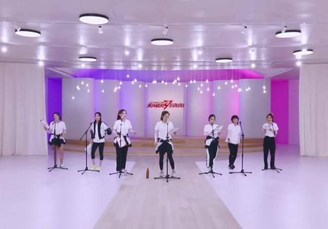 丁当■黄圣依杠上丁当？演唱测试中故意抢唱丁当歌词部分，过于自信遭痛批