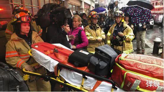「美国」911事件再次重演？休斯顿大楼被飞机撞上，大批救护车和警车出动