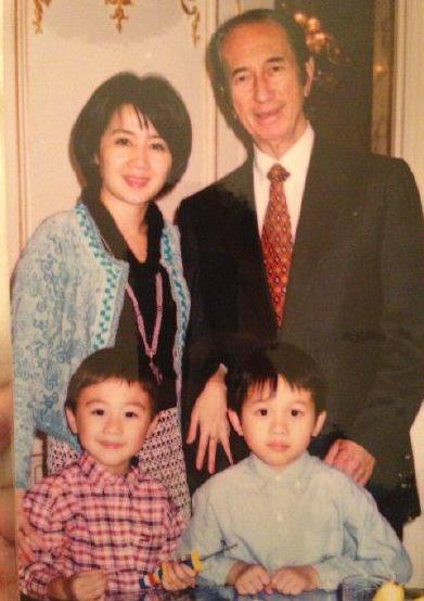 赌王|赌王离世23天后，四太幼子何猷佳被传闻\献祭\, 郑绍康意外说漏嘴