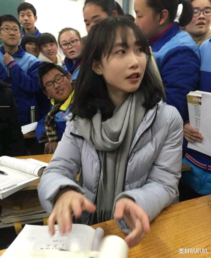 |5年前，643分进入北大，说高中没谈过恋爱的最美女状元，如今怎样
