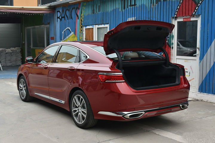 『动力』被忽视的B级车，入门180马力，车长近5米，13万出头为何卖不动