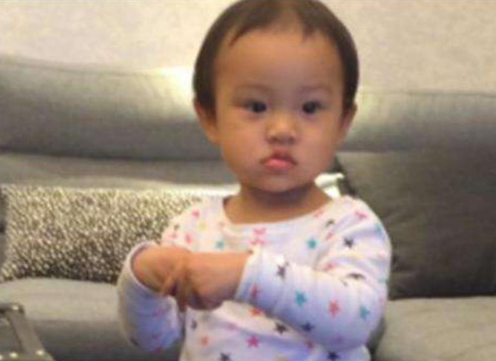 贾云馨|有种“整容”叫星二代集体长大,甜馨像开挂,黄奕女儿才是真正逆袭了