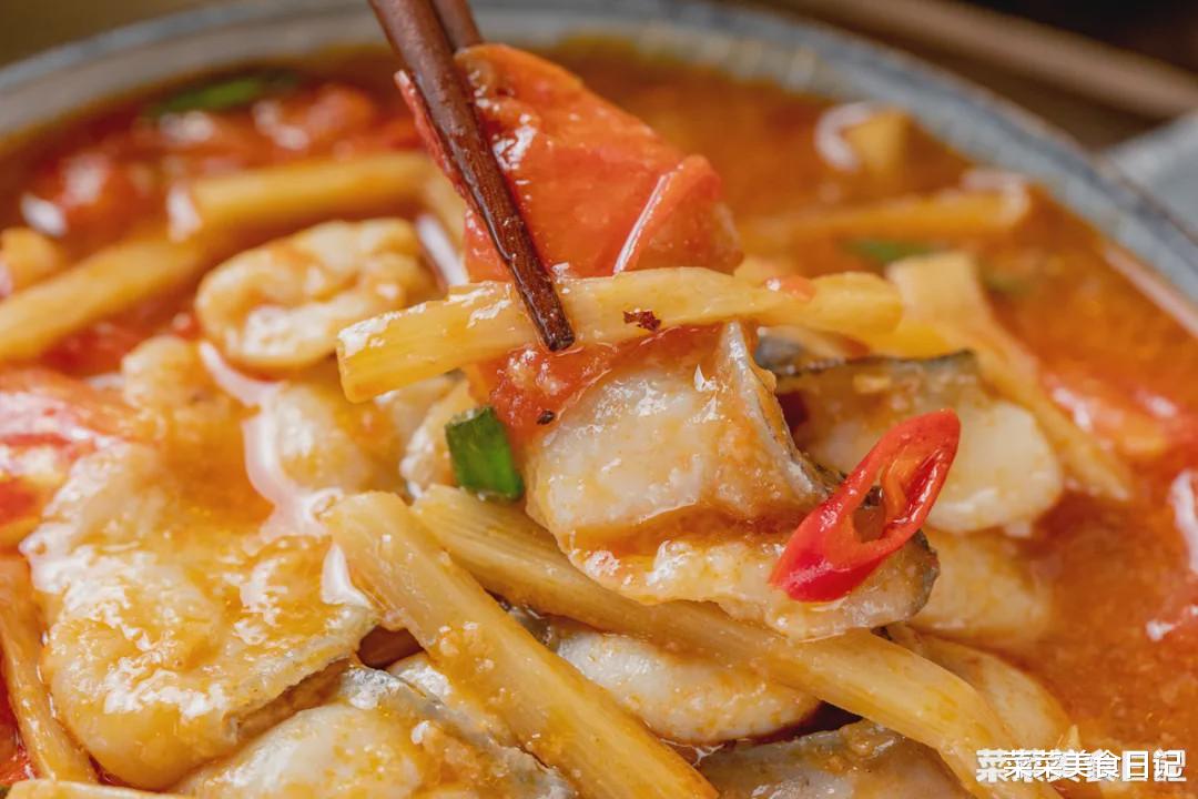 [摆摊]一年卖出70亿！摆摊有它必火，香到城管都要来一碗！