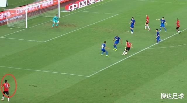 中超|中超又闹1笑话！都以为上港进球了，解说员14分钟后才意识到是0-0