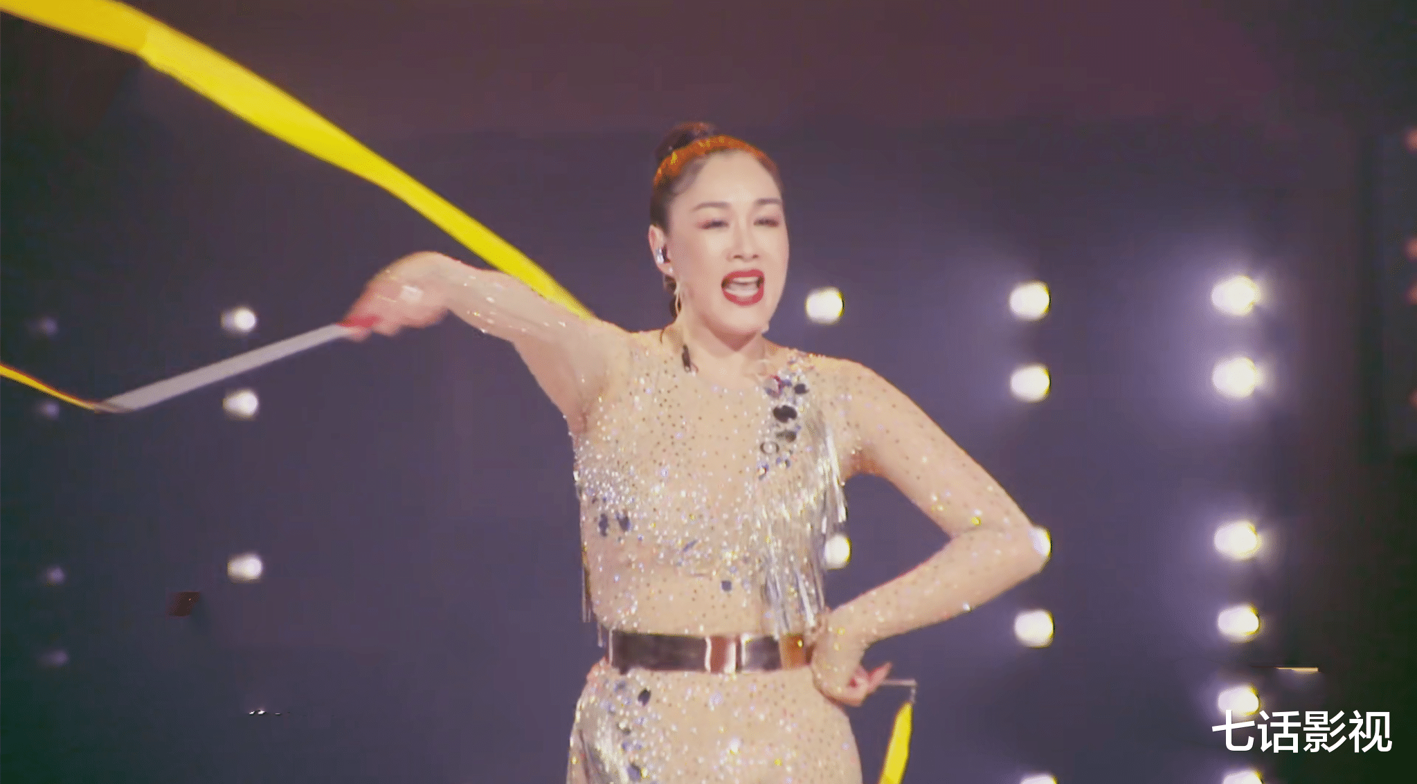 #乘风破浪的姐姐#打破焦虑！比女明星PK更好看的，是《乘风破浪的姐姐》这三股清流