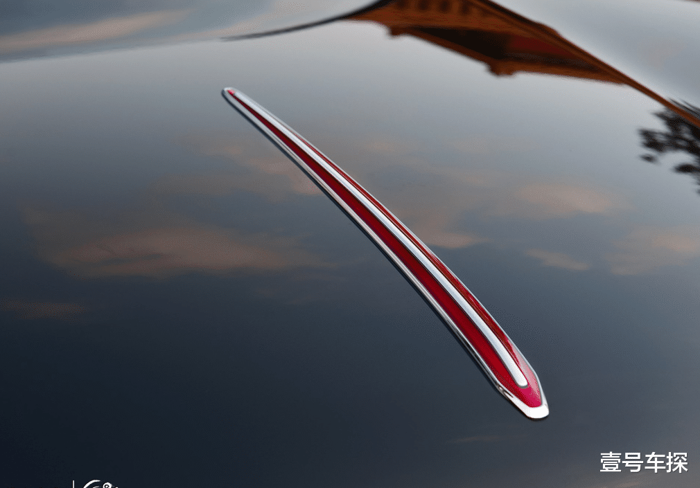 红旗hs5|为啥魏派、领克努力了“半辈子”，终究不如红旗HS5“出生”好？