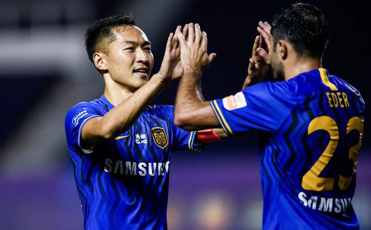 上海申花|CCTV5+直播申花VS苏宁，崔康熙失去攻城锤，两王牌复出冲击第一