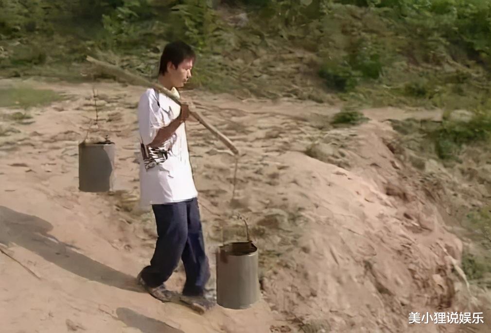 变形计|《变形计》中唯一不犯迷糊的农村娃,把节目当游戏,如今成功逆袭