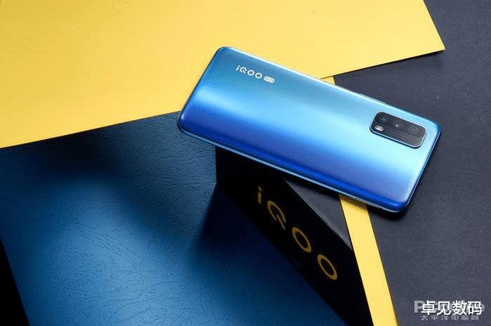 iqoo|1598买到5000mAh+120Hz是什么体验？做梦都要笑醒！