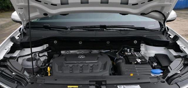 『大众汽车』准备入手大众途岳，1.4T版和2.0T版对比，谁更值得入手？