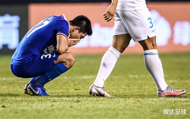 |中超昨晚又1大规模冲突！27岁欧洲悍将“教育”中超恶人，6人混战