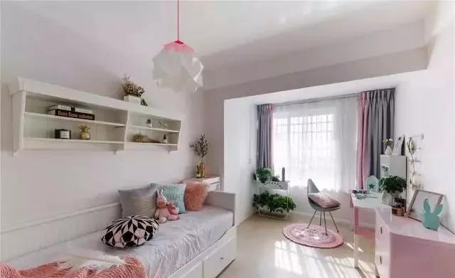 ##我见过最具实用的北欧风，108㎡客厅竟隔出10㎡的书房，太棒了！