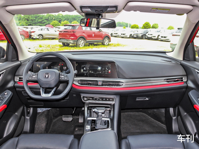 长安汽车|国产又一颜值王，蓝鲸1.5T动力，油耗仅6L，比哈弗H6还廉价