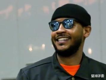 凯里·欧文▲官宣：NBA5人正式放弃！仅16天 欧文霍华德安东尼狠狠扇了球迷一巴掌！