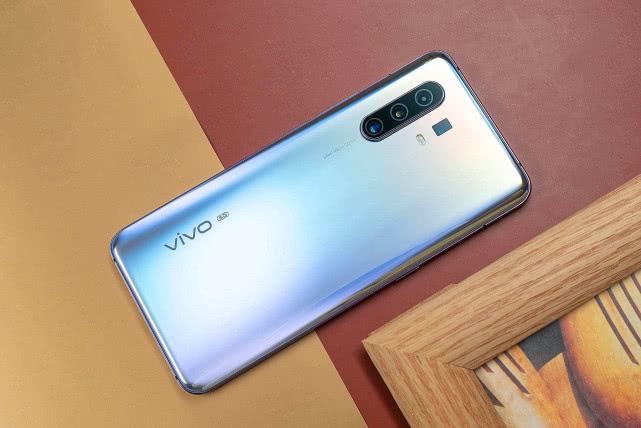 vivo放大招,双模5g旗舰机跌破三千元,还有33w闪充 屏幕指纹
