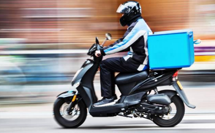 【美团】美团终于迎来对手？旗下35万骑手待命，背后老板身价1100亿元