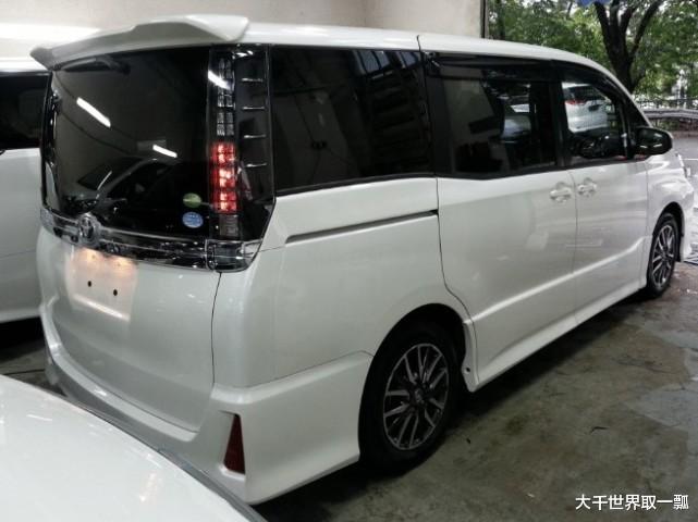 丰田埃尔法|丰田又一王牌，号称小埃尔法，售价亲民，真不给国产留活路