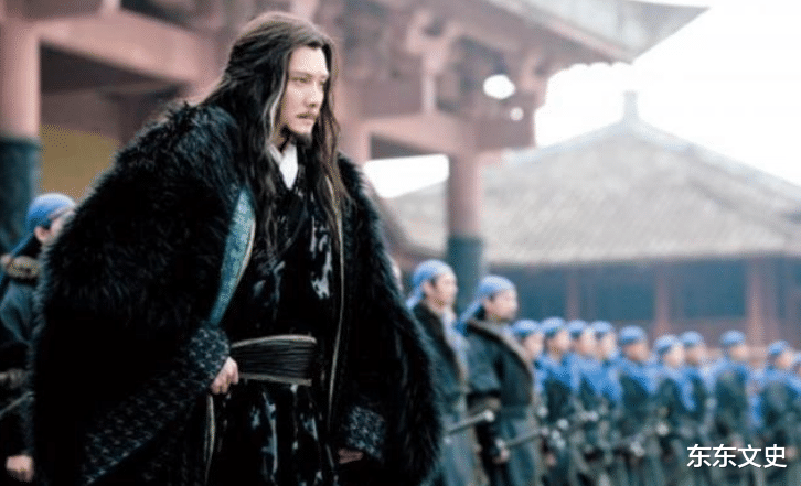 ：项羽宁可自刎也不肯过乌江，他不是愚蠢，而是来到江边发现事情不对劲