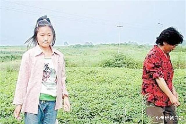 |梦想当小说家，答题卡写8000字反对高考的女生，终被现实打败