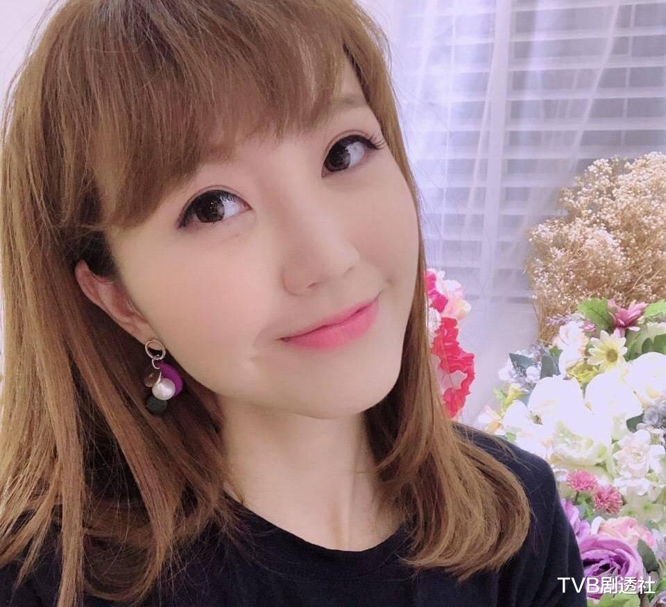 豪门：恭喜！TVB小花被曝怀孕三个月再度升级做妈妈，追仔成功稳固豪门地位