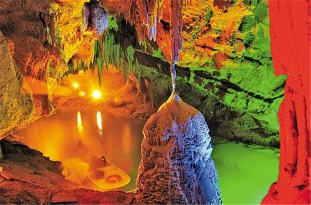 本溪|中国的枫叶之都：整个城市都种满枫树，秋季湖泊都被染上斑斓色彩