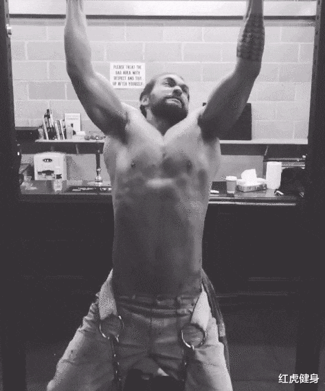 杰森·莫玛|杰森·莫玛：钢铁肌肉直男，一个注定会成为“海王”的男人