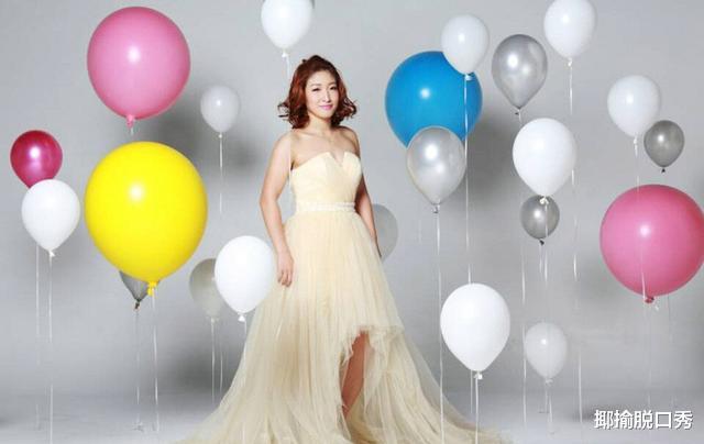 #刘诗雯#自我调侃为参加婚礼专业户,29岁的刘诗雯,也该寻找白马王子了