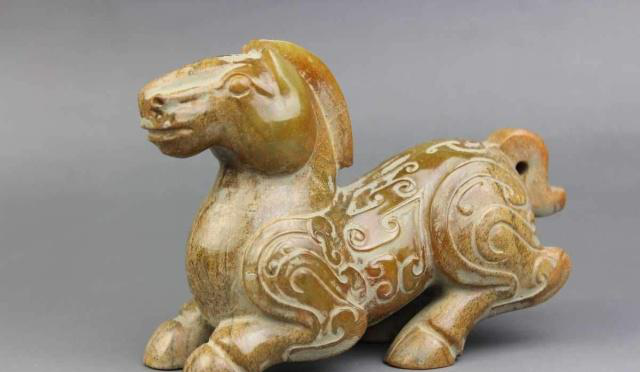 ：古代皇族下葬，为何流行将“玉石”塞入体内，并封住“九窍”