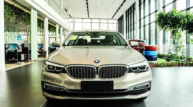 「宝马5系」35岁能开上这三款车，尤其第三款，那说明你已经很成功了！