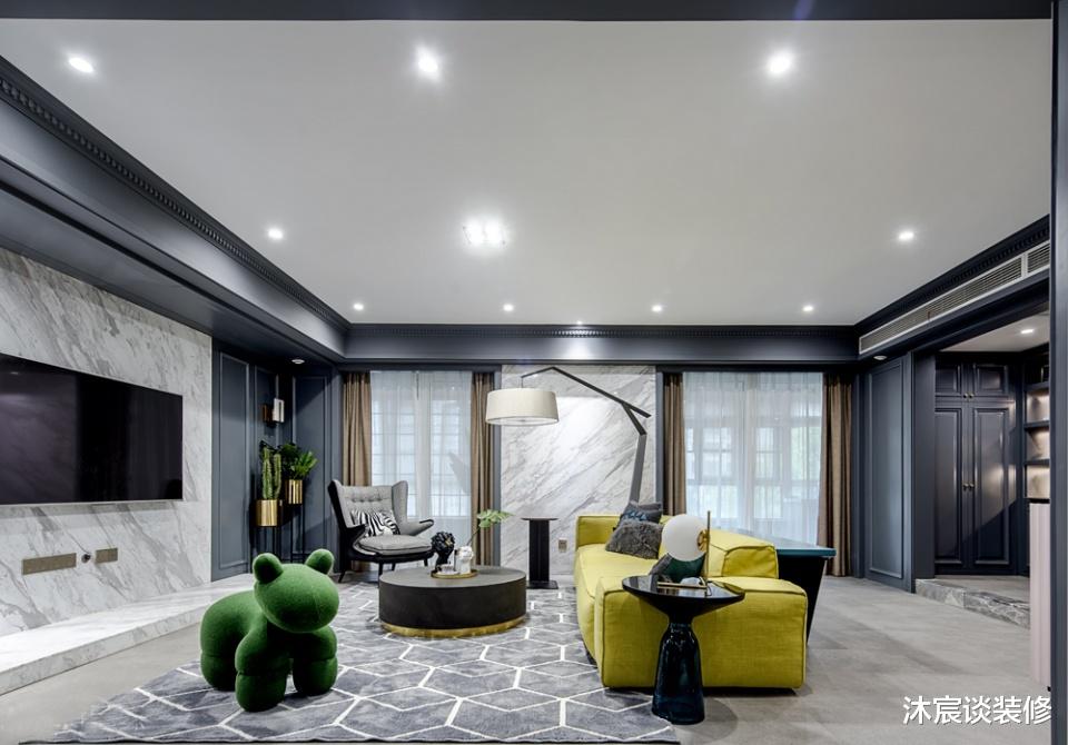 |她家的轻奢风，满屋的高级感让人一见钟情，全屋简约敞亮，很大气