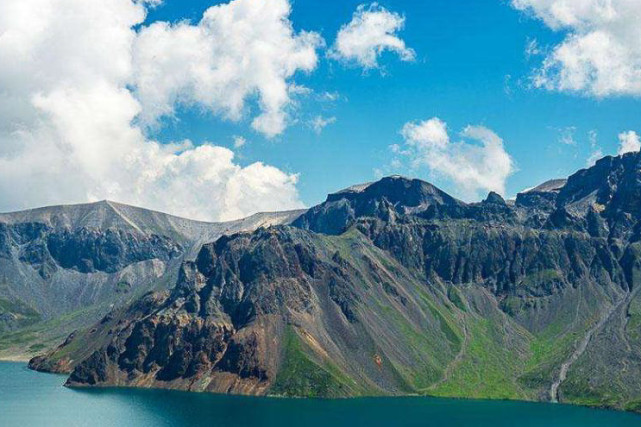 运势|下个月开始，3生肖出门遇喜鹊，事业财运双喜临头，富贵指日可待！