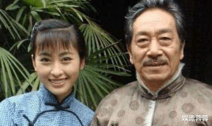 王奎荣|当年嫁给73岁大爷生下孩子，直言自己不后悔的36岁女演员，如今怎样了？