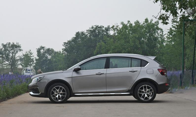 吉利远景|不应被忽视的中国造,上市至今鲜有骂声,油耗5毛一KM,才6万起!