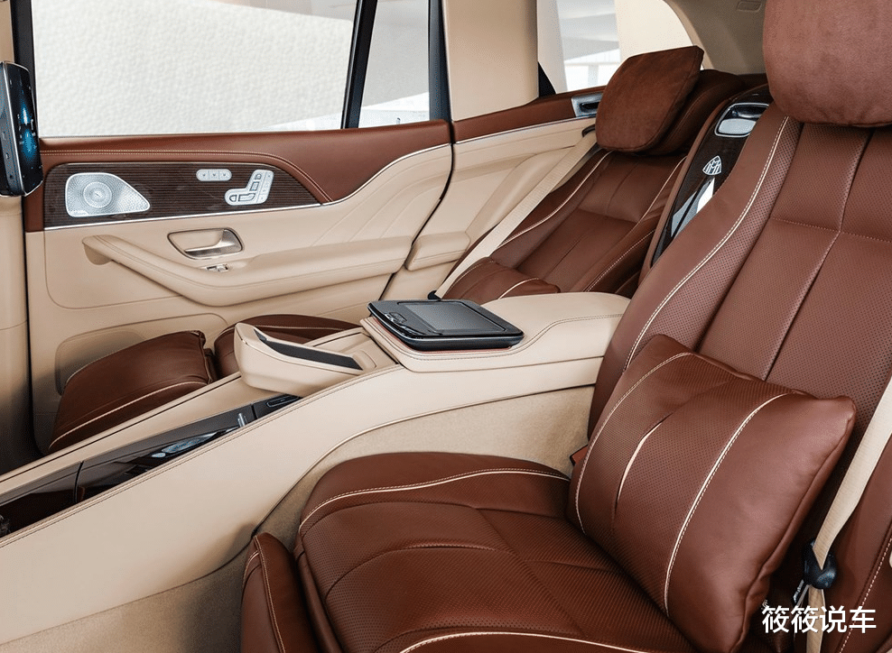 迈巴赫■迈巴赫也坐不住了!新车比宾利添越帅气,搭4.0TV8引擎,配独立沙发