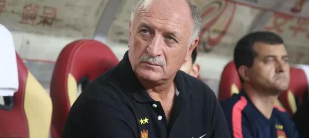 斯科拉里|斯科拉里愿意执教国足，李铁当助教还是无奈离开？